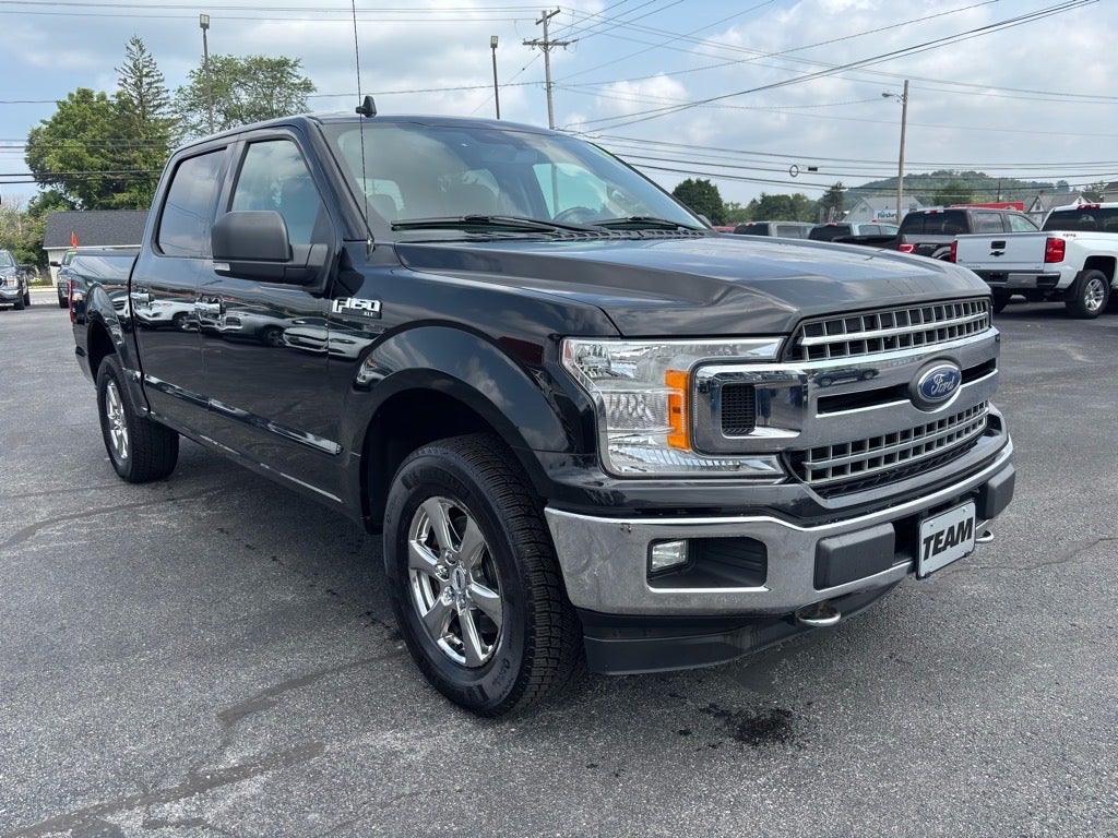 2018 Ford F-150 XLT in Black — front three-quarter view