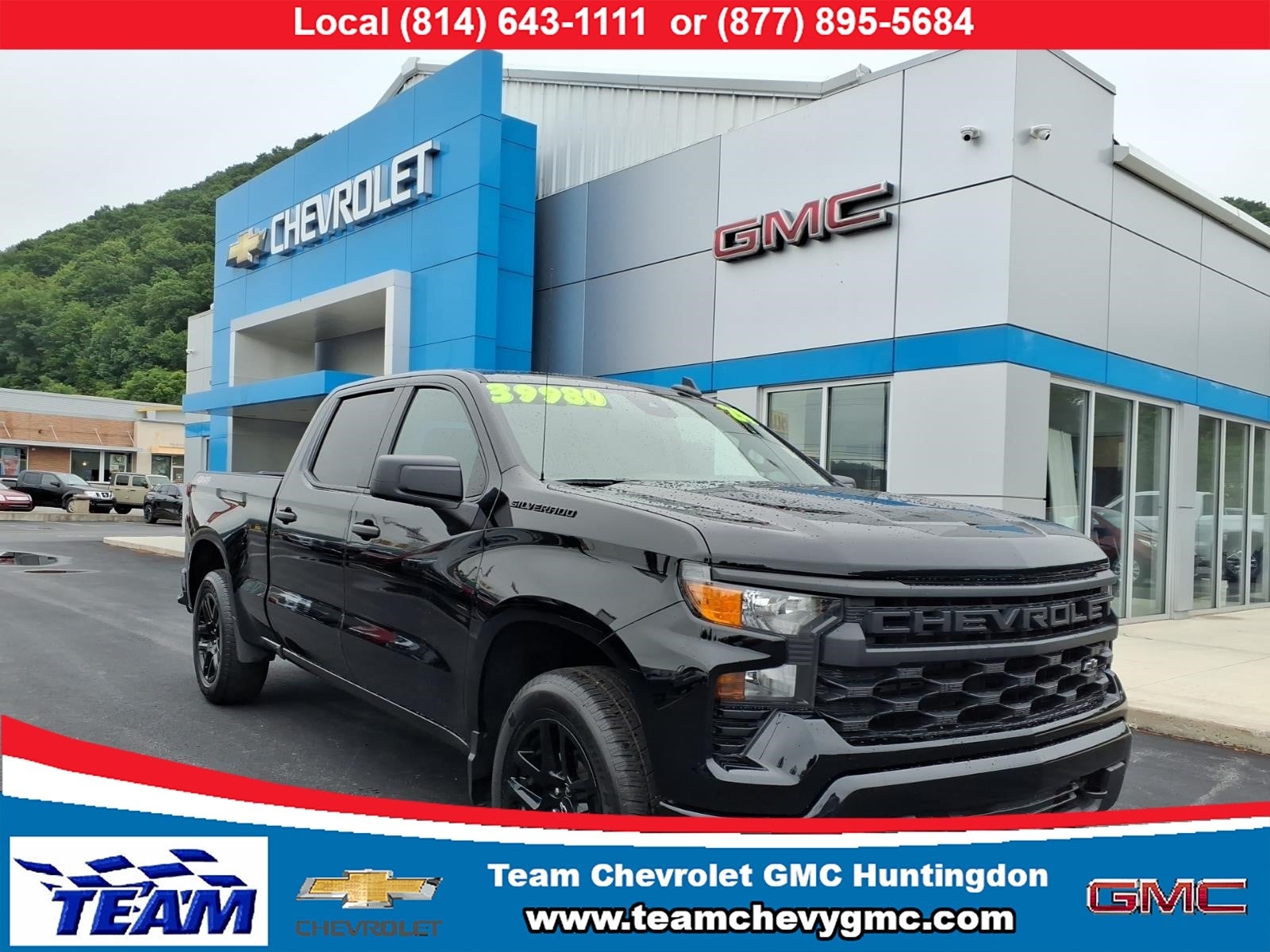 2024 Chevrolet Silverado 1500 Custom in Black — front three-quarter view