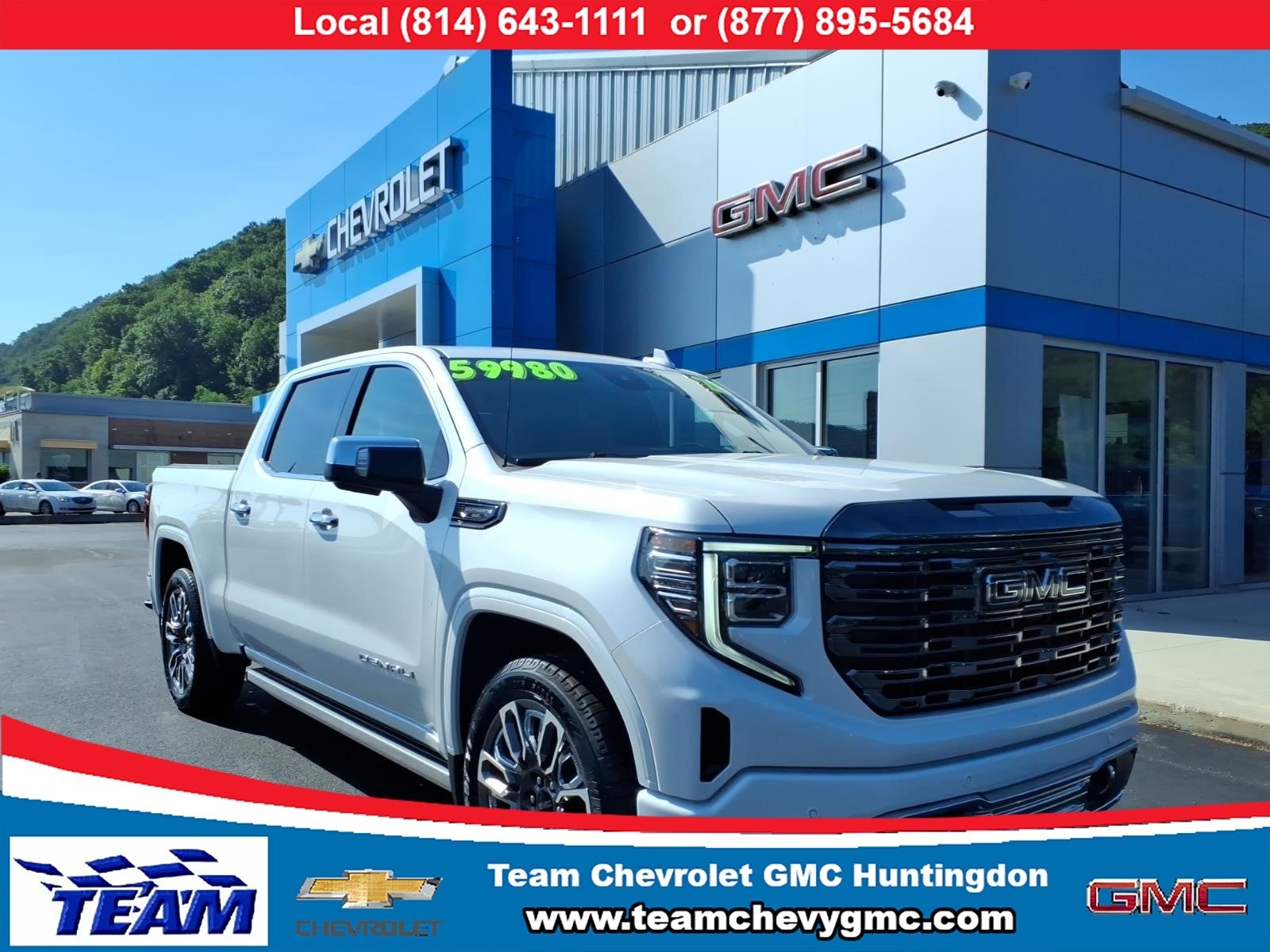 2024 GMC Sierra 1500 Denali Ultimate in White Frost Tricoat — front three-quarter view